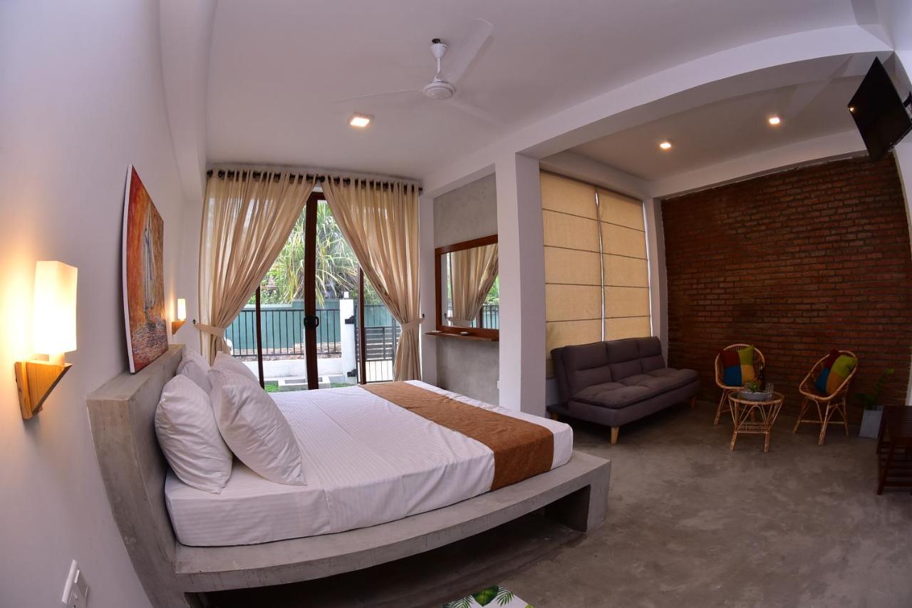 Lily Holiday Apartments Хиккадува Экстерьер фото