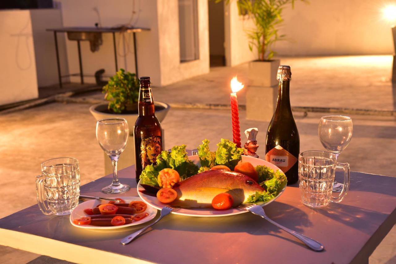 Lily Holiday Apartments Хиккадува Экстерьер фото