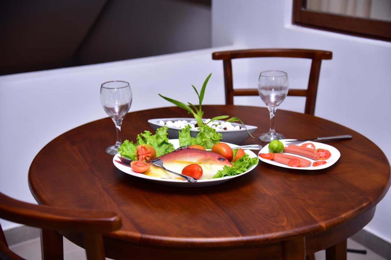 Lily Holiday Apartments Хиккадува Экстерьер фото